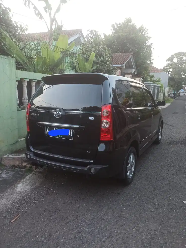 Toyota Avanza 2011 Bensin