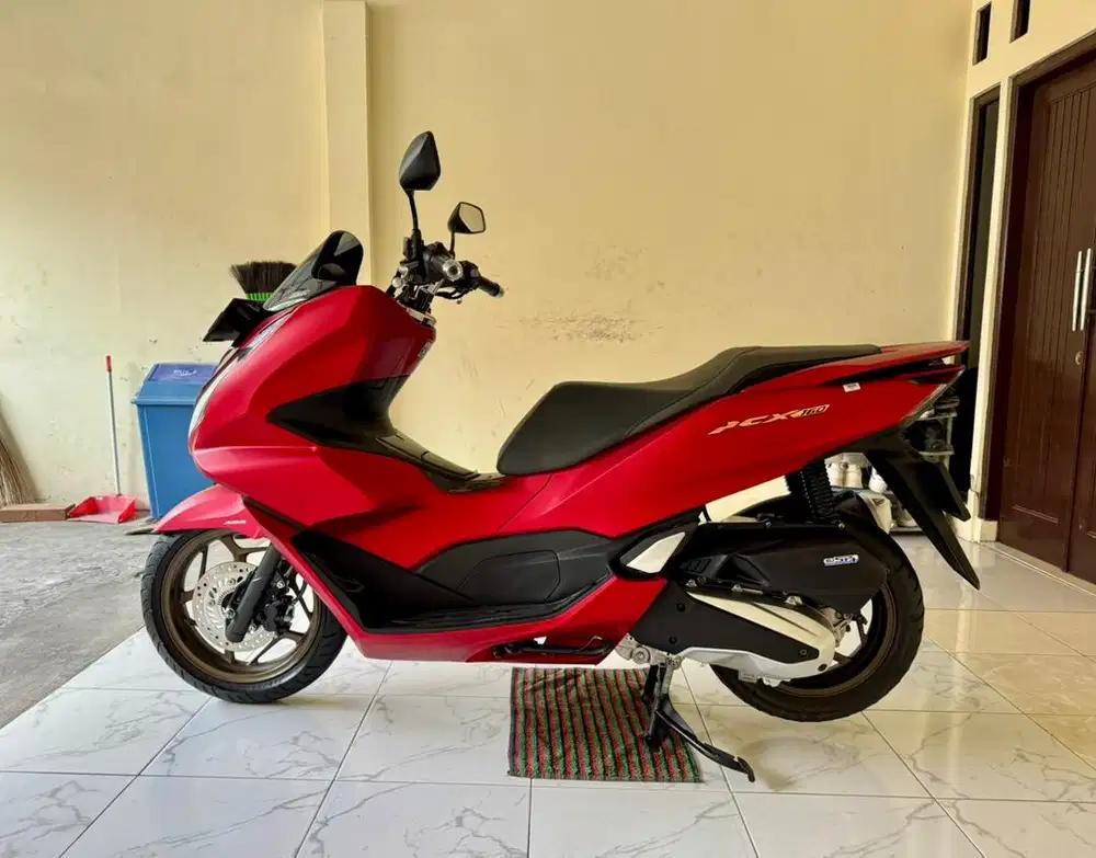 Honda PCX 160 ABS ISS Keyless MULUSSS Pajak Hidup Panjang
