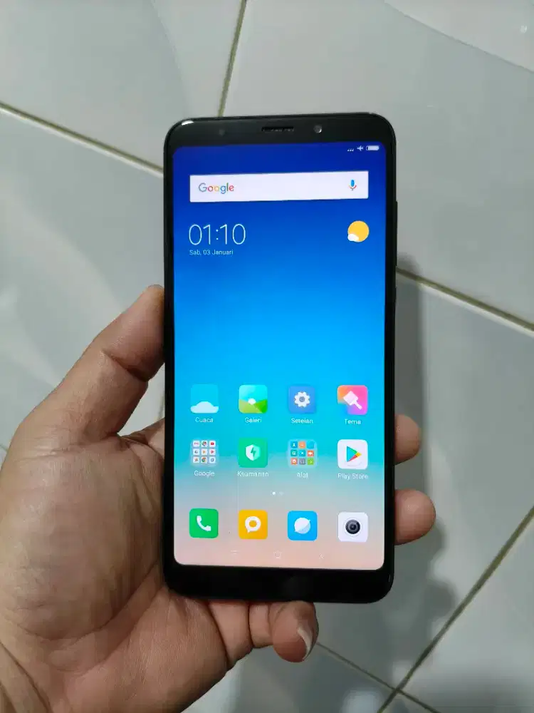 Redmi 5 plus 4/64gb