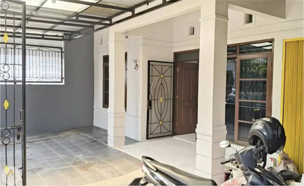 Rumah Siap Huni Baru Renovasi di Taman Kopo Indah Bandung