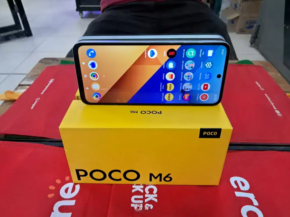 Poco M6 Ram 8 /256 gb mulus lengkap no minus