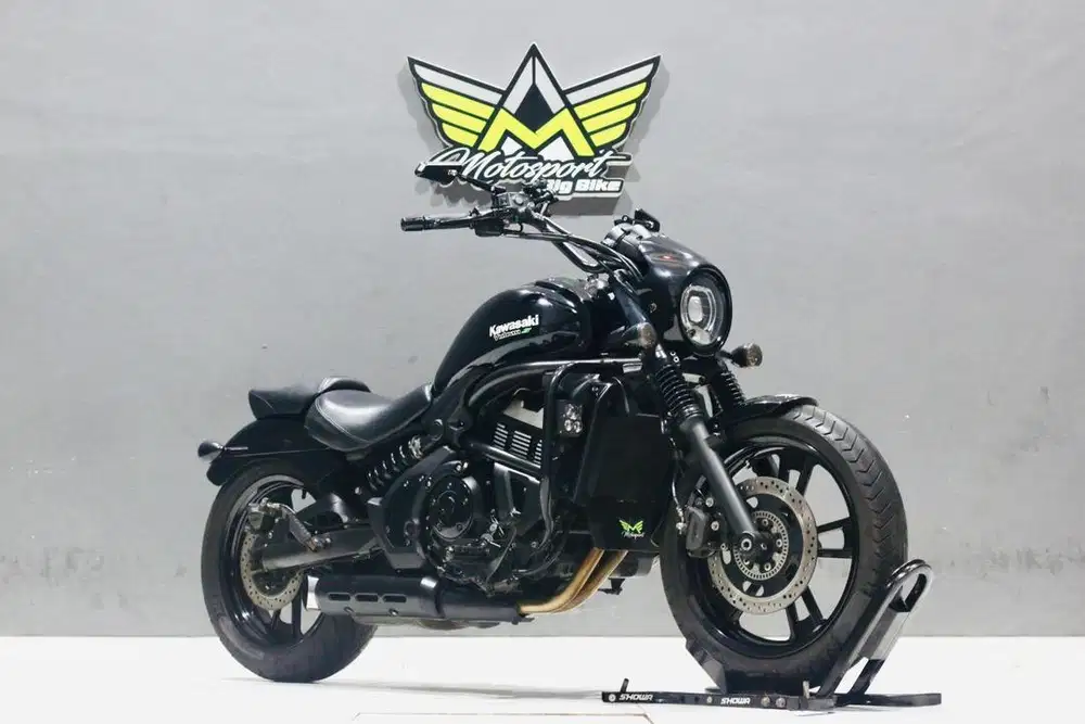Kawasaki vulcan650 ABS custom like new mesin sehat motor cakep gass
