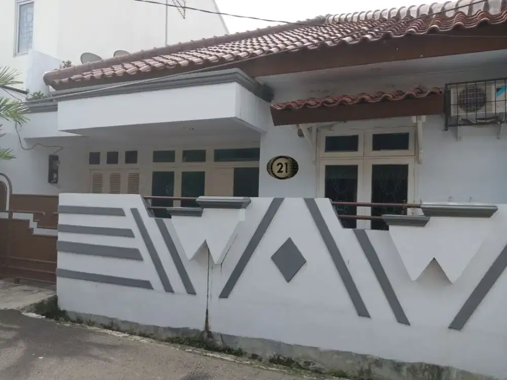 Dijual Rumah Siap Huni Bebas Banjir di Pulo Asem Utara Rawamangun