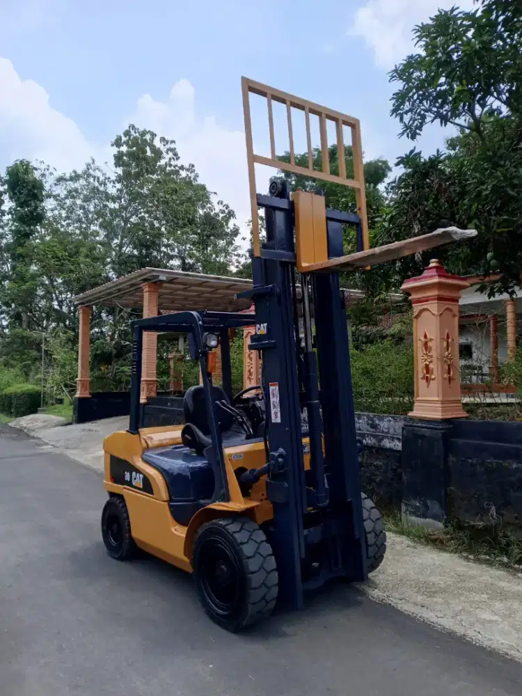 Forklift Mast 4,7 meter Threelift speck kontainer 3 Ton Caterpillar 20
