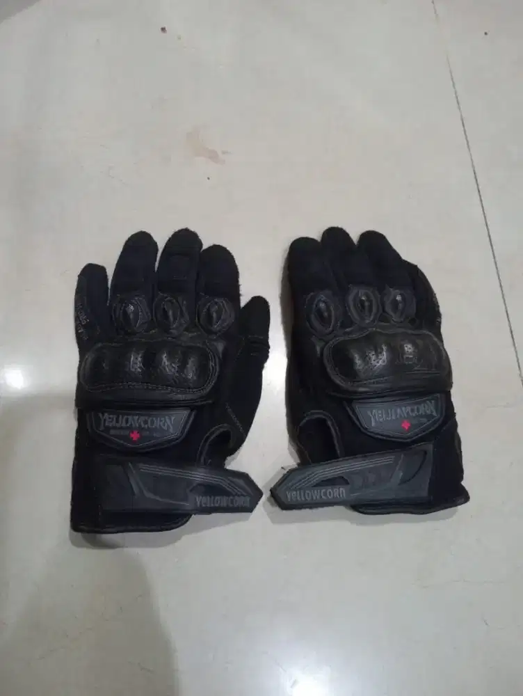 Gloves yellow corn size M