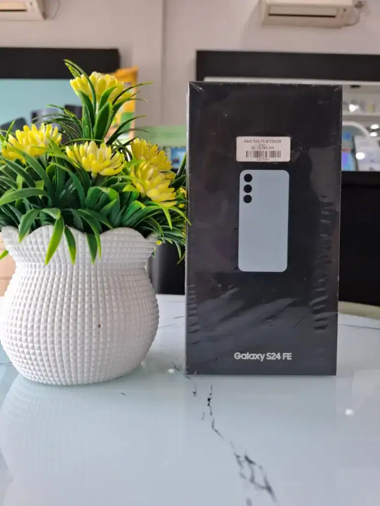 SAM S24 FE 8/256GB