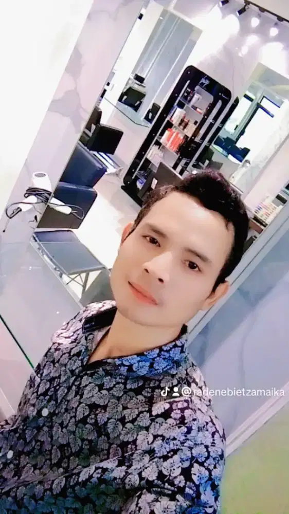 Sedang mencari pekerjaan
