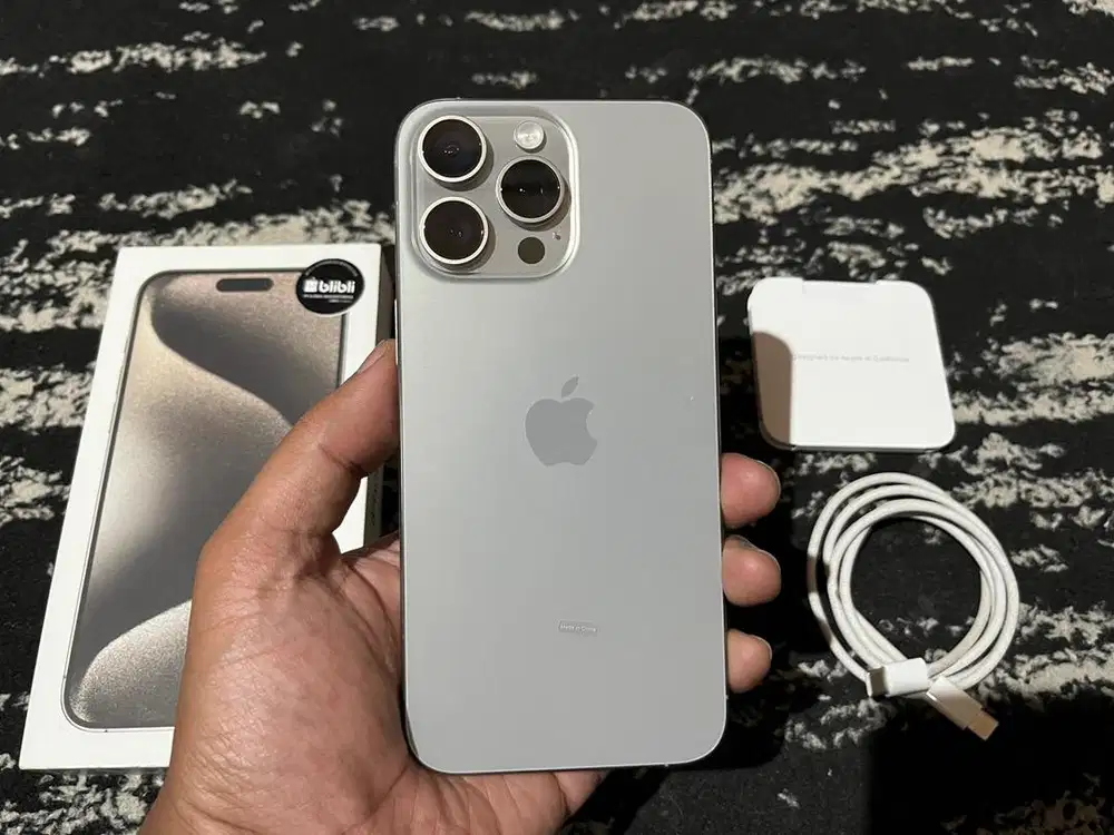 iPhone 15 Pro Max 256Gb Natural Titanium iBox GdN Mulus Like New