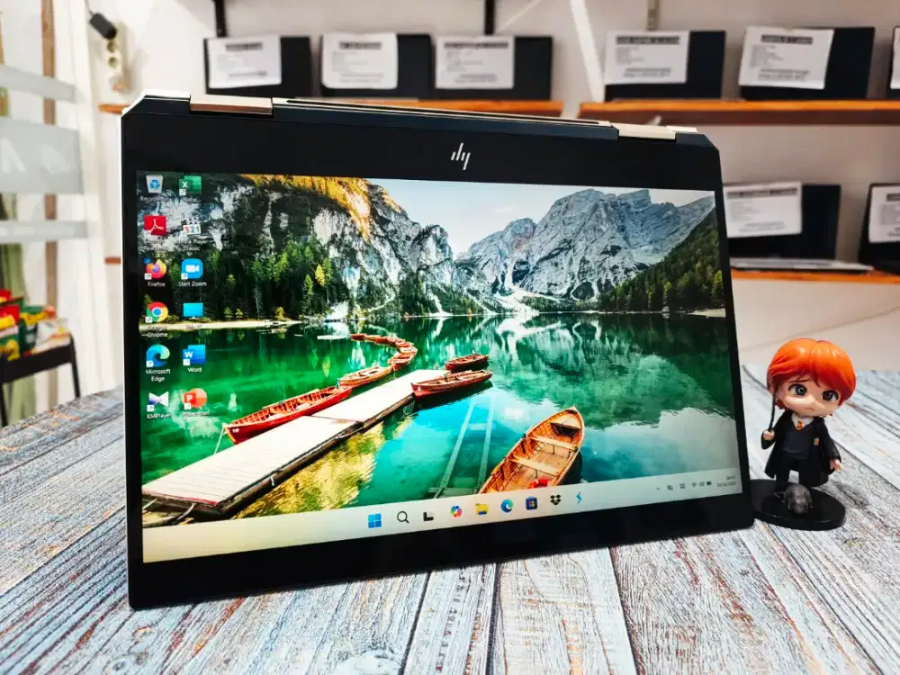 Laptop Bekas HP SPECTRE X360/CORE i7-8565U RAM 16GB