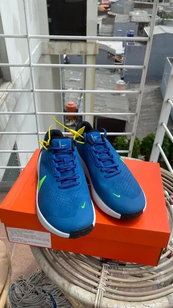 Sepatu Nike Nike Air Zoom TR 1 (Court Blue / Green Strike - Black)