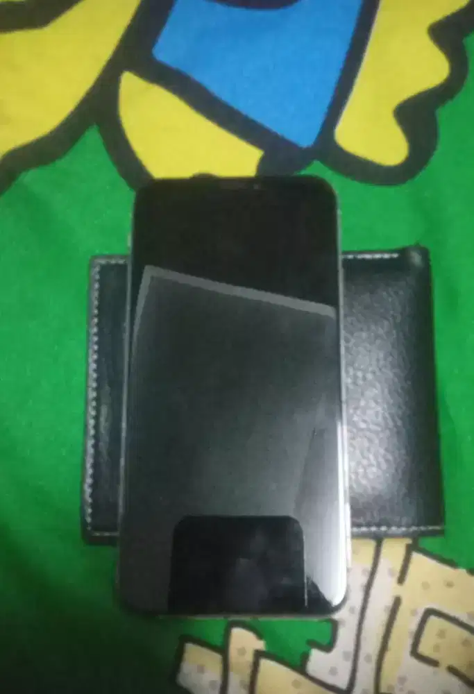 Jual iPhone xs 64gb udh lepas i cloud