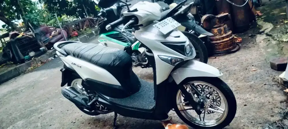 Menerima jasa panggilan mekanik motor