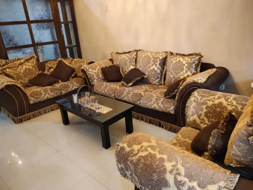 Sofa Ruang Tamu 3 set