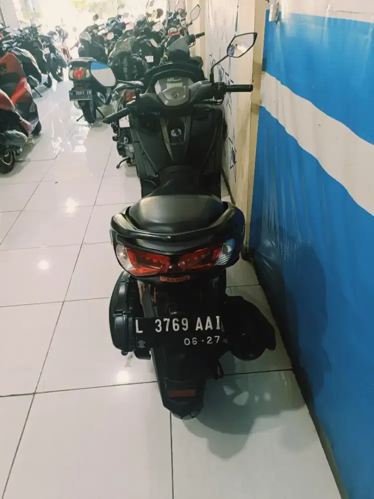 NMAX NON ABS 155 2022 BISA KREDIT KM RENDAH