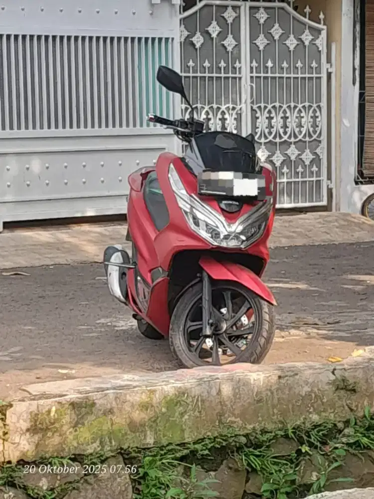 Honda PCX 2018 lengkap