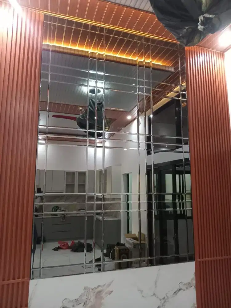 Menerima pemasangan design kaca untuk rumah perkantoran resto cafe dll