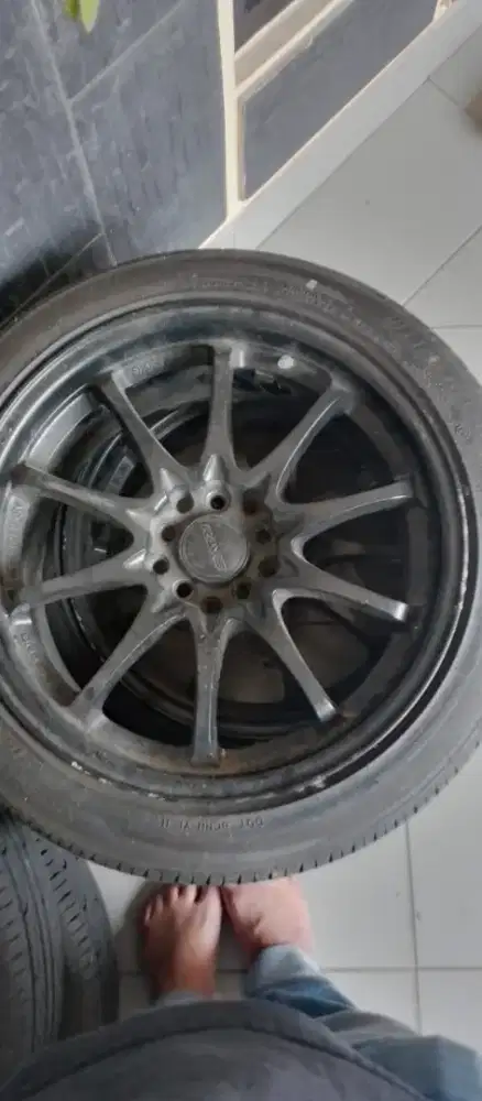 Velg Mobil Rays R 17