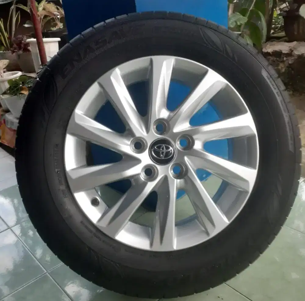 4 velg & ban oem/ory lnnova ribkn zenix