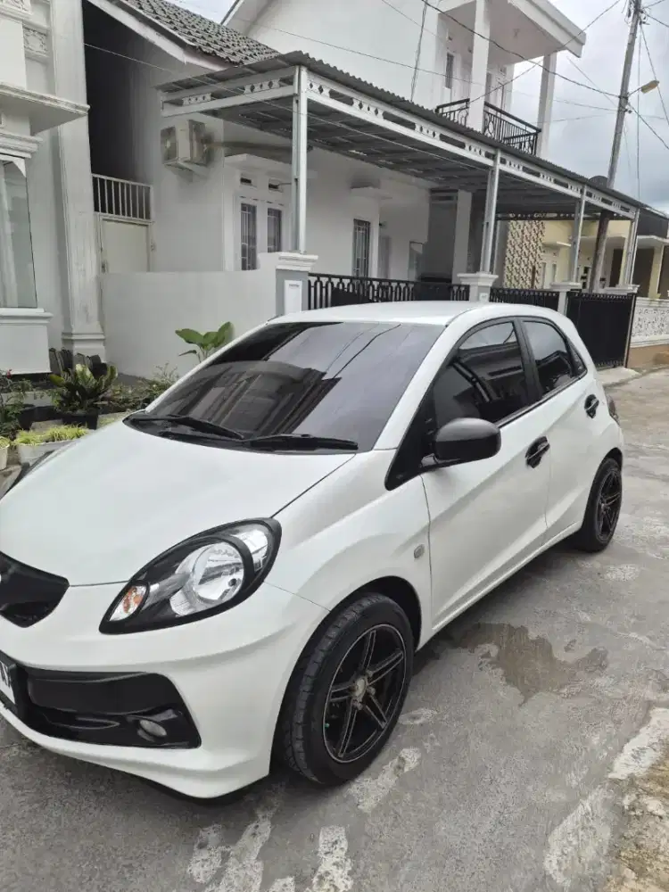 Honda Brio 2015