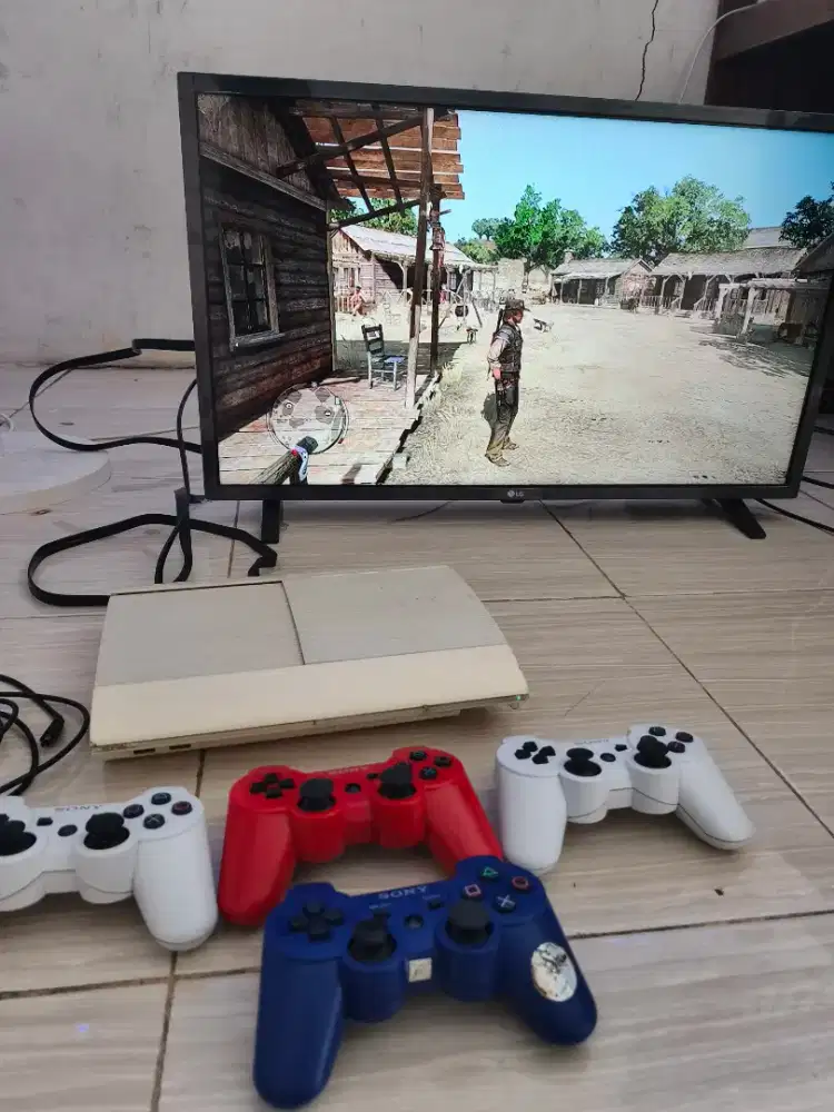 Ps3 super slim 500 gb
