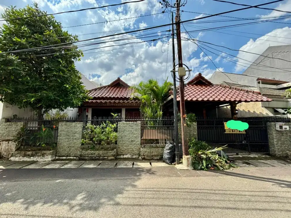 Jual rumah asri dalam komplek perumahan cipinang jaya jatinegara