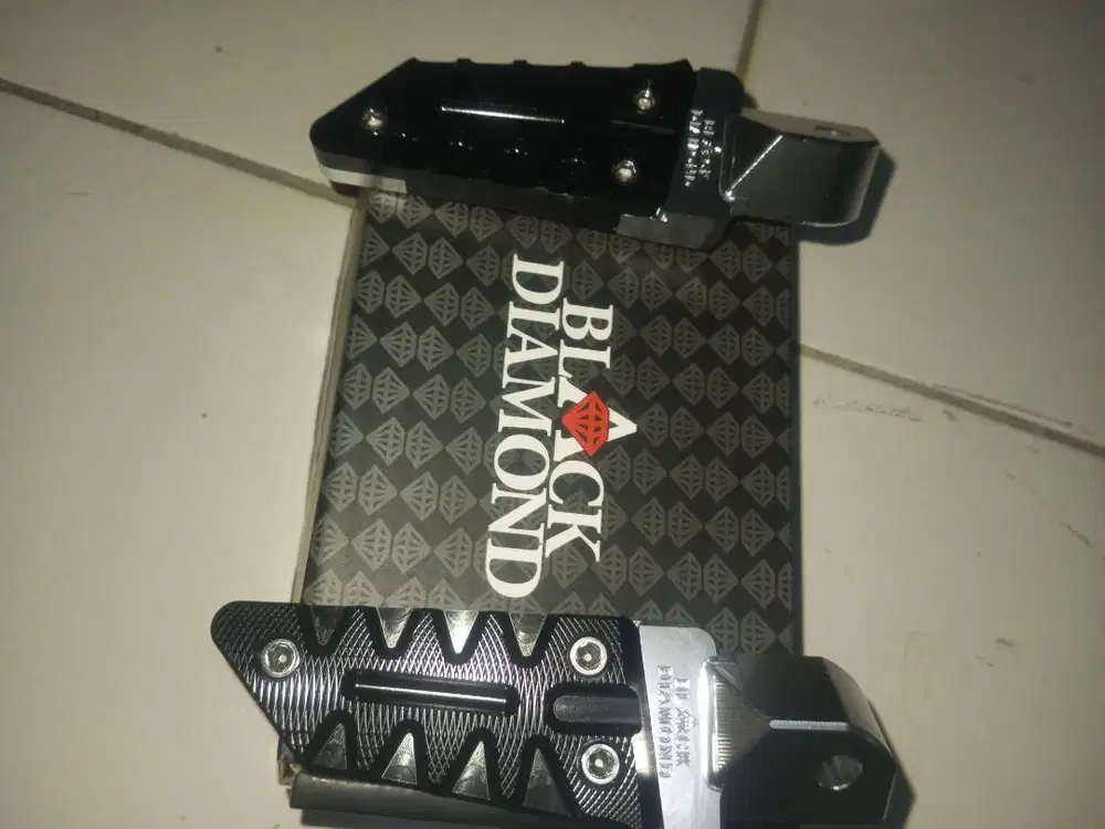 foostep NMAX black diamond
