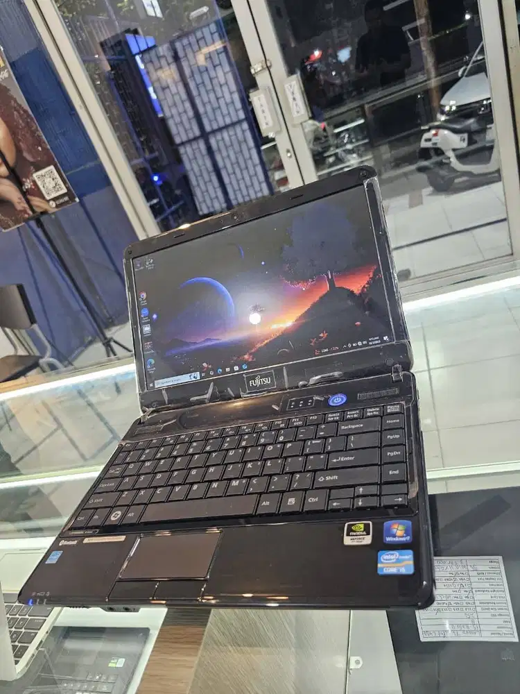 Laptop baru gress core i5 dual vga nvidia design game