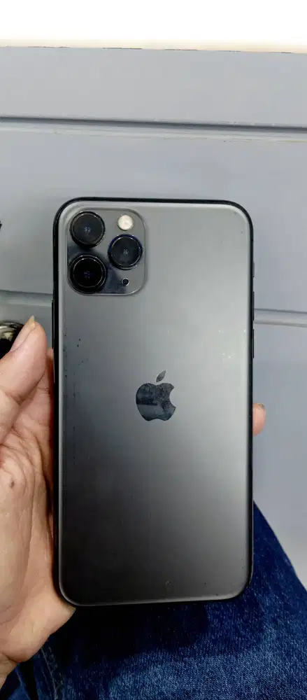 Iphone 11 Pro ( Second)