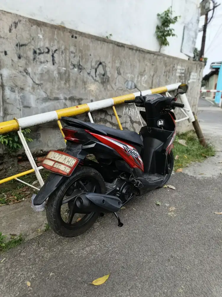 Honda beat FI tahun 2015 Kondisi Siap Pakai