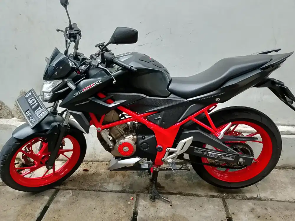 Honda Cb 150R tahun 2016