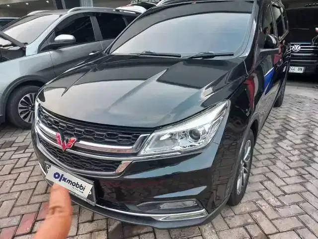 KM Rendah TDP 9JT Wuling Cortez 1.5 CT L Bensin-AT 2021 Hitam