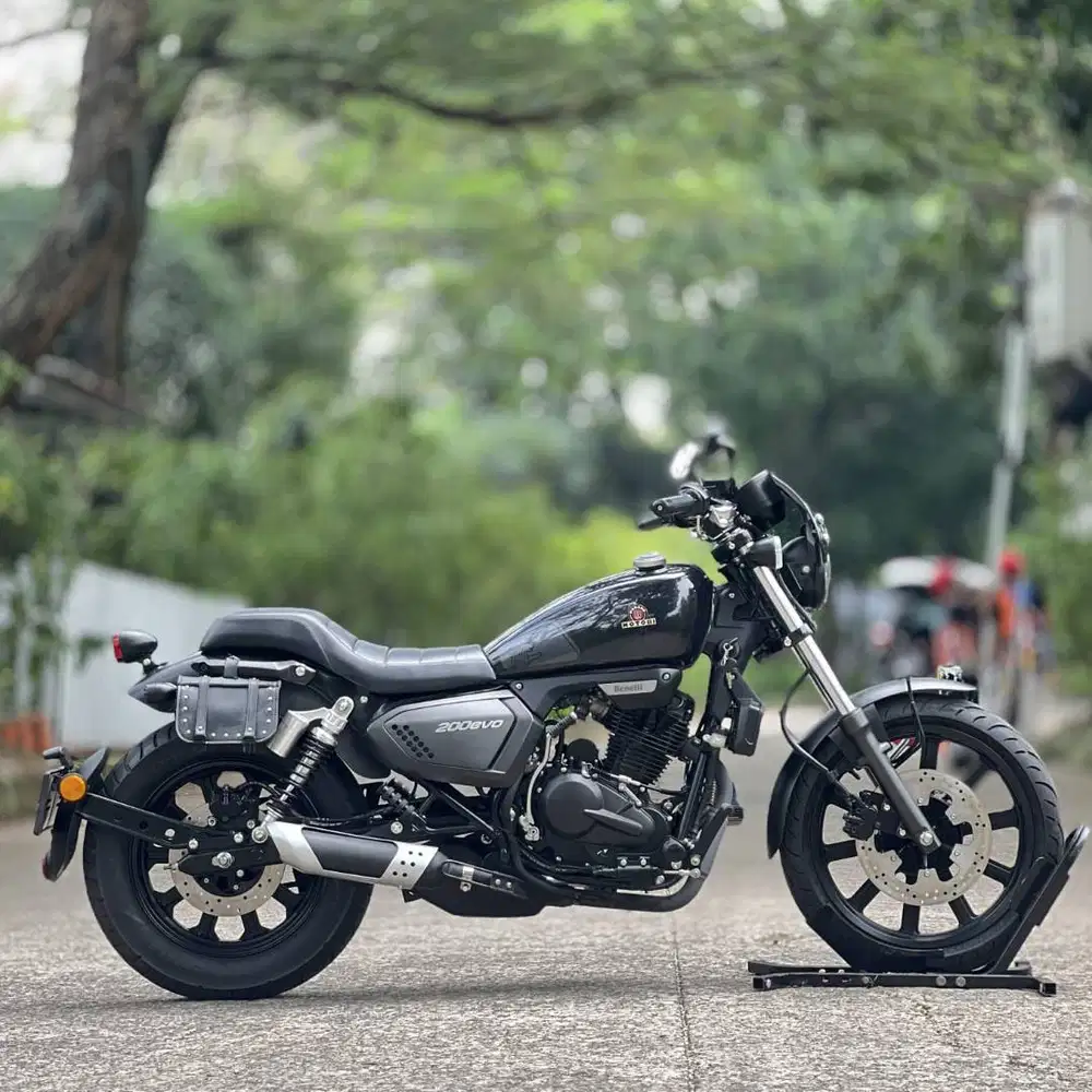 BENELLI MOTOBI 200 EVO HITAM 2024 KM 3K PAJAK PANJANG KAYAK BARU
