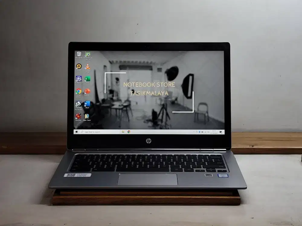 HP Pavilion 13 G1 Core m5 6Y57 Gen 6 8GB/160GB 13 inch QHD+ 1800p