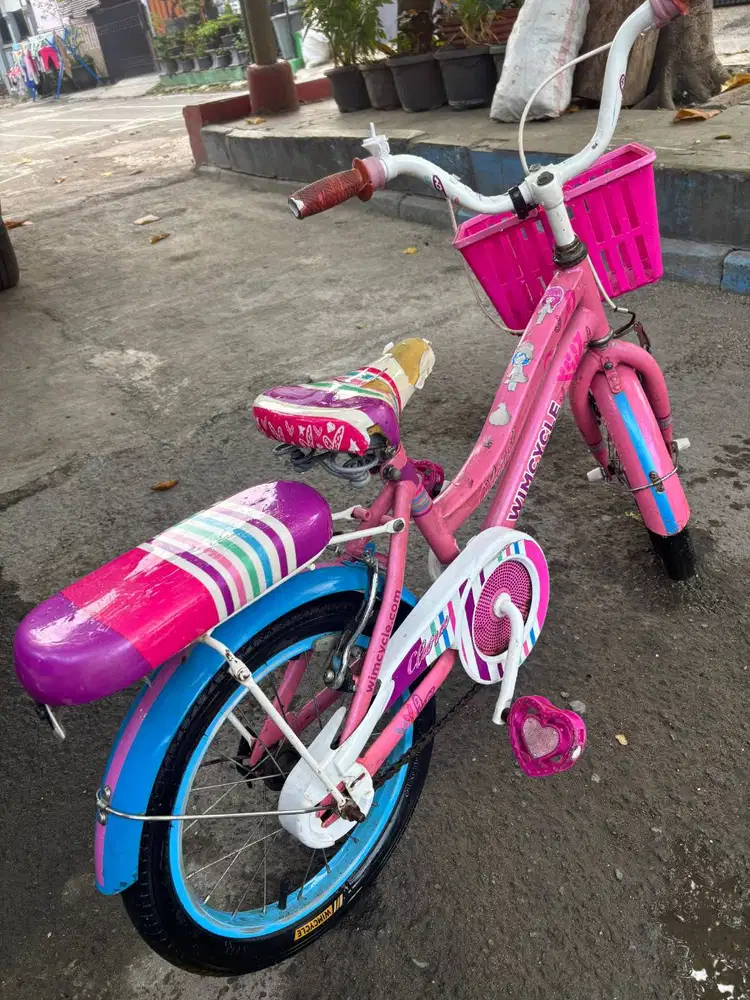 Sepeda anak Wimcycle Clara 16 inch PINK Sepeda anak cewek perempuan