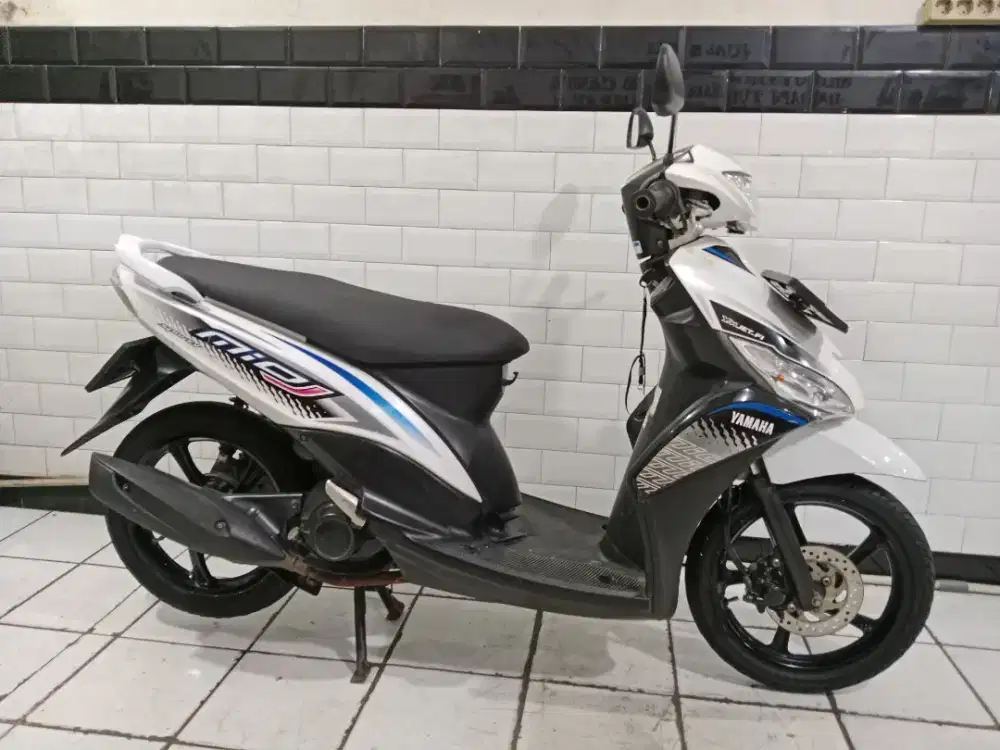 Yamaha mio j 2014 lengkap bagus