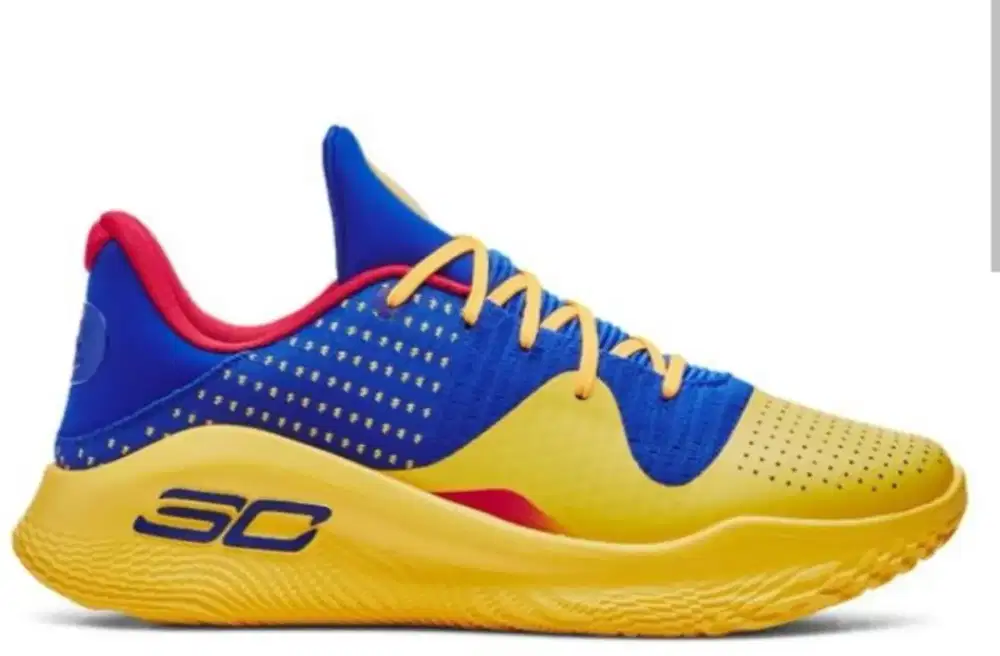 Sepatu Basket Under Armour Curry 4