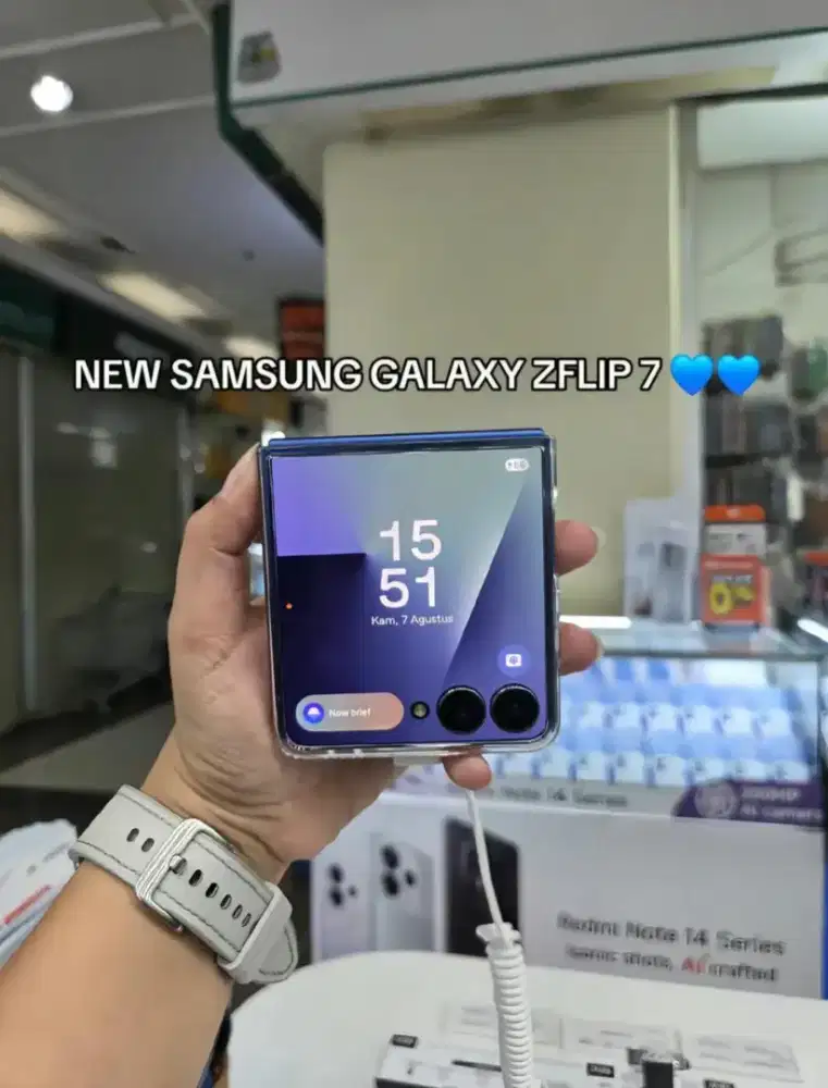 Samsung Galaxy Z Flip7 bisa cicilan syarat ktp dibantu sampe acc