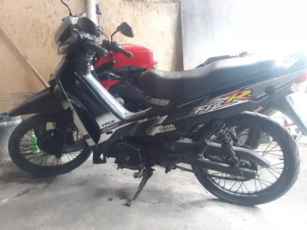F1zr surat komplit plat D