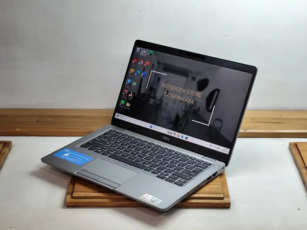 Dell Latitude 5310 Core i5 10310U Gen 10 8GB/256GB Laptop