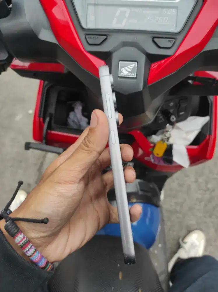 Samsung S23FE 8/256 GB