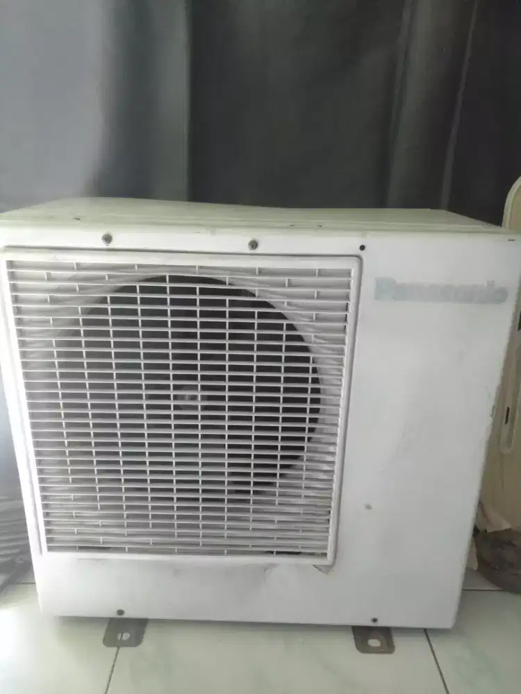 Outdoor AC panasonic 1/2pk