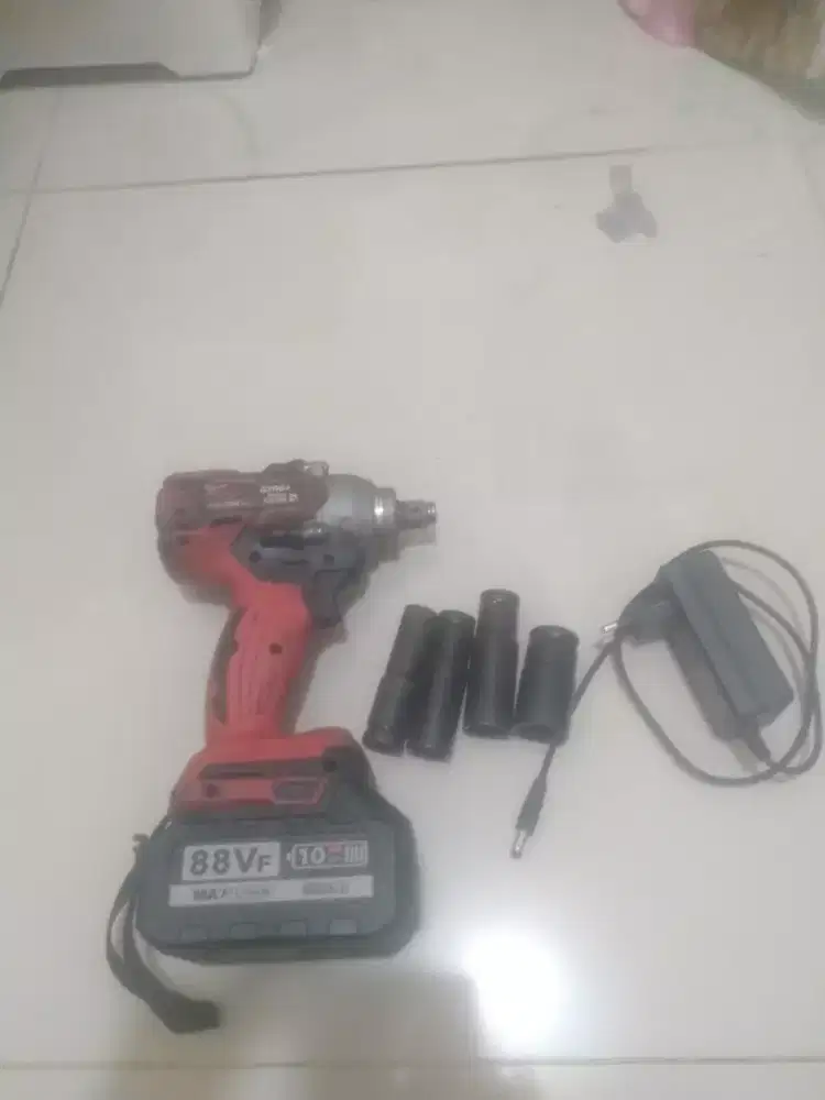 Mesin impact baterai gtools gt05+