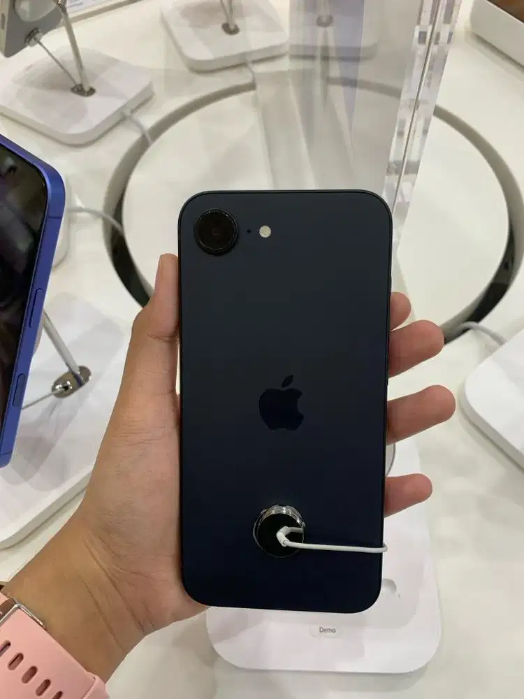IPHONE 16E 128 GB