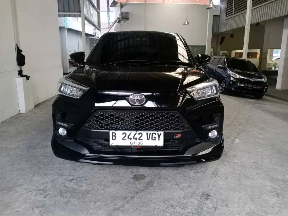 Toyota Raize 1.0T GR Sport TSS AT 2022 Hitam PREMIUM B2442VGY