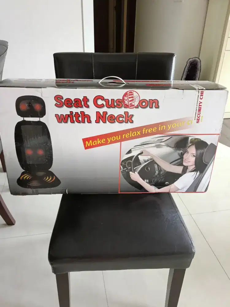 Alat pijat untuk di jok mobil