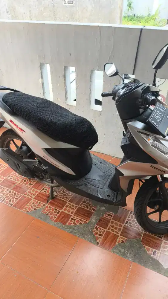 Jasa anter jemput bulanan, mingguan, harian.