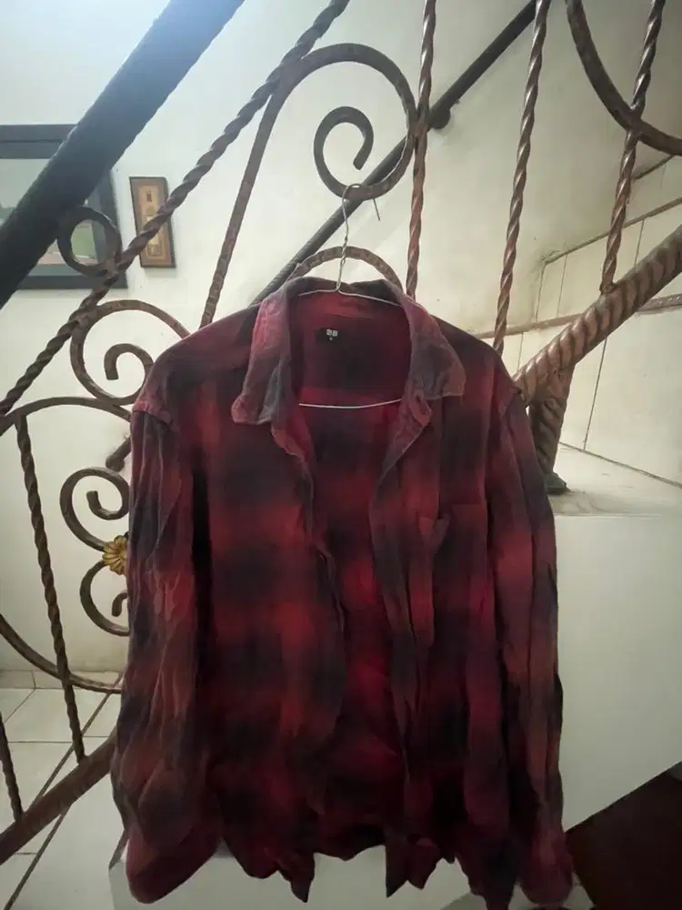 Edisi Bongkar Lemari