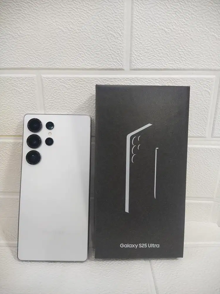 SAMSUNG S25 Ultra 12/256