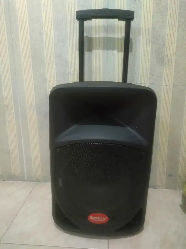 Speaker audio aktif merk Baretone