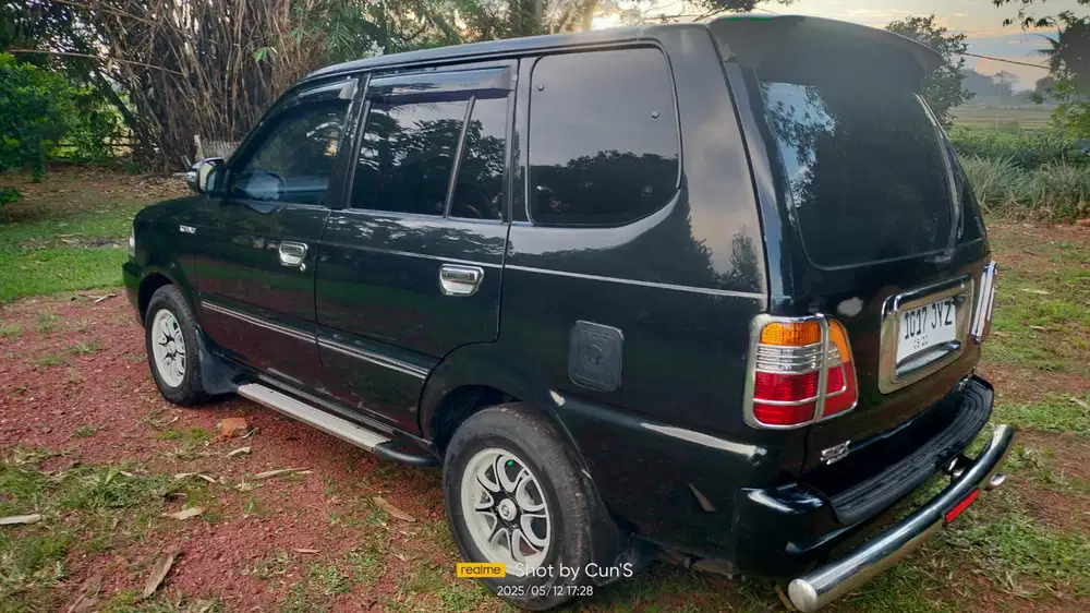 Toyota Kijang 2001 Bensin